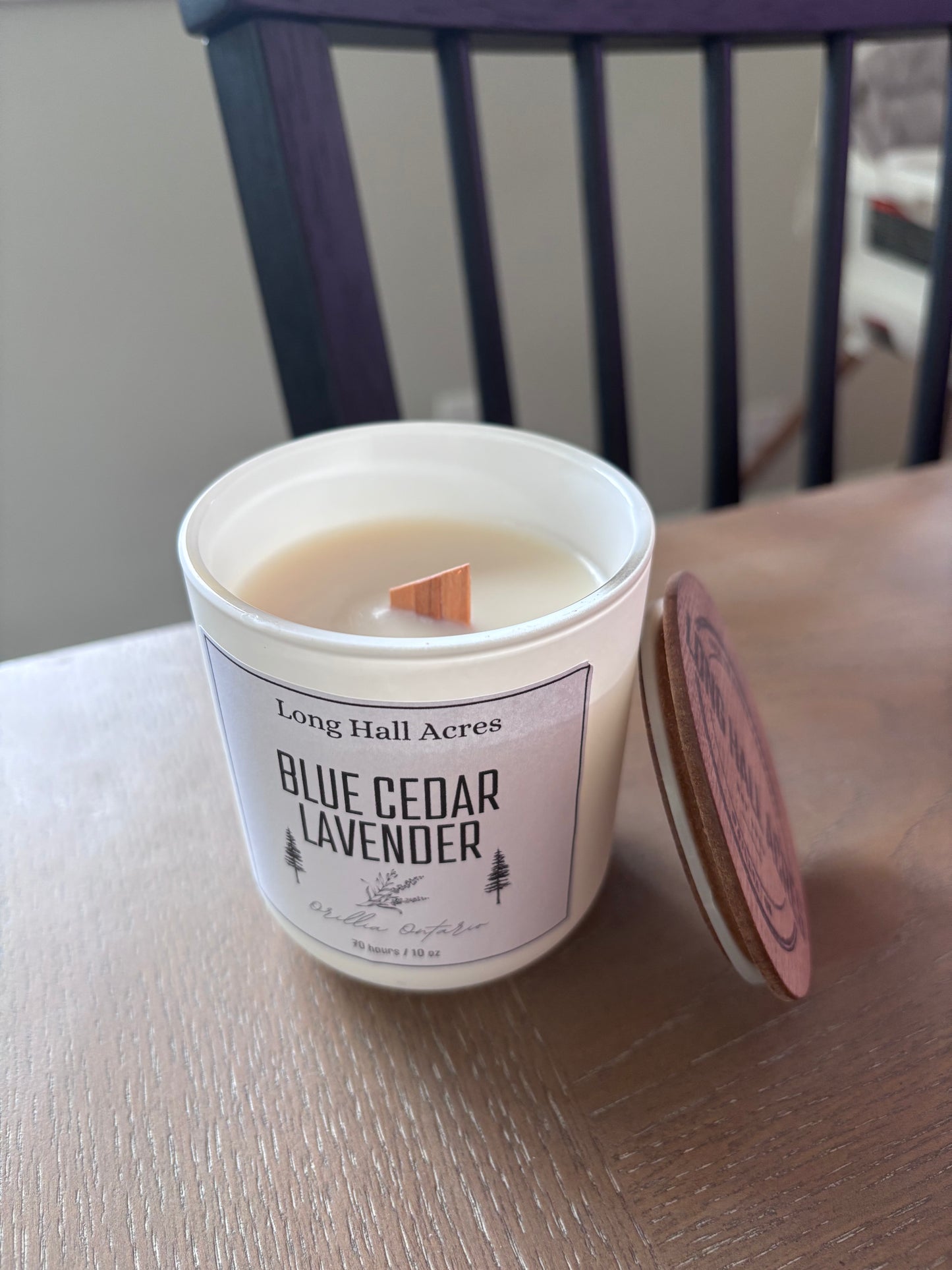 Medium Wood Wick White Frosted Candle
